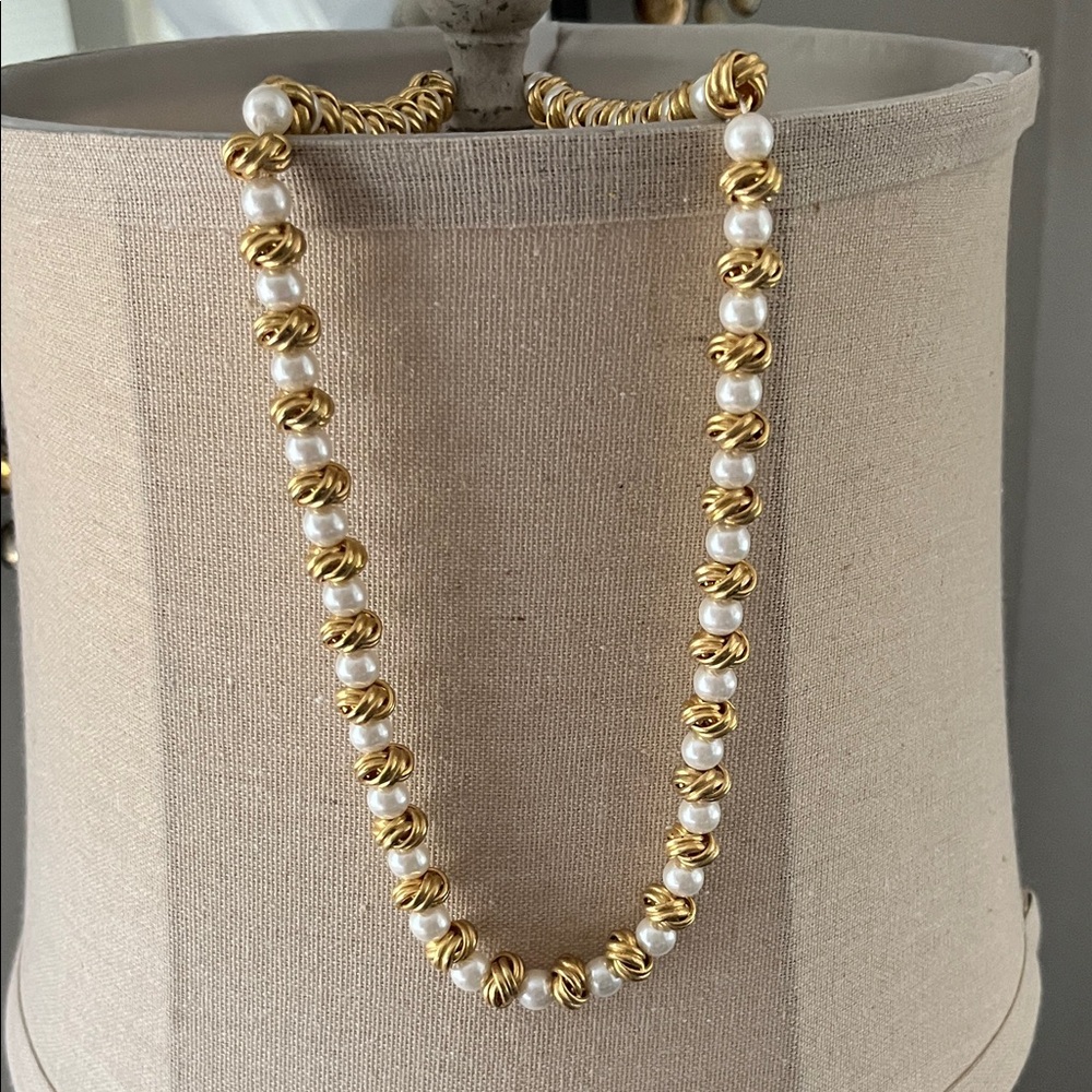 Elegant Gold and White Beaded Necklace